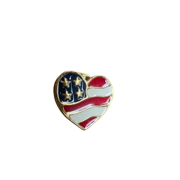 Avon Vintage American Flag Heart Pin Enamel Red White Blue - Picture 2 of 6